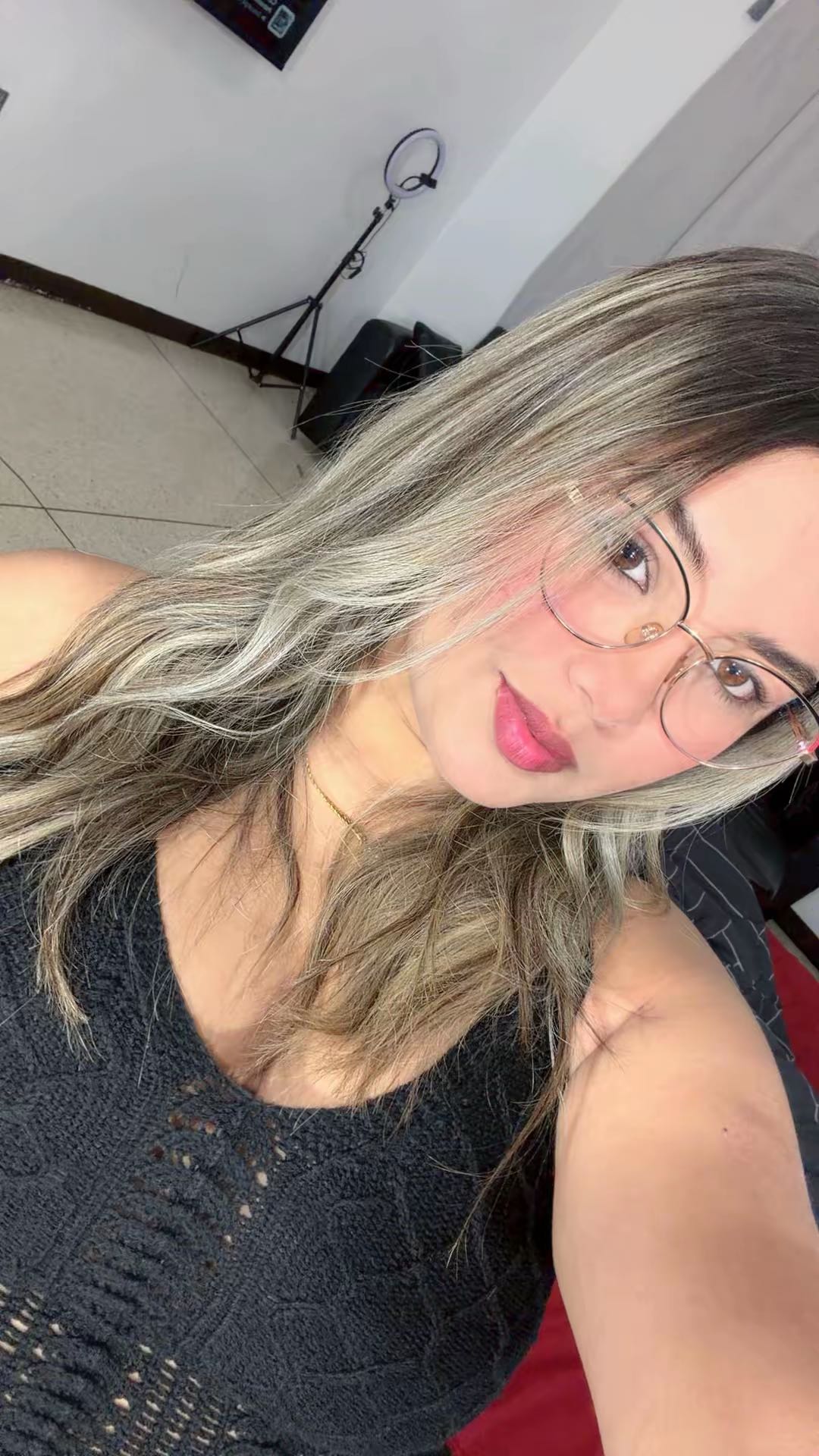 Maddie from Venezuela, live on Camrivo random video chat