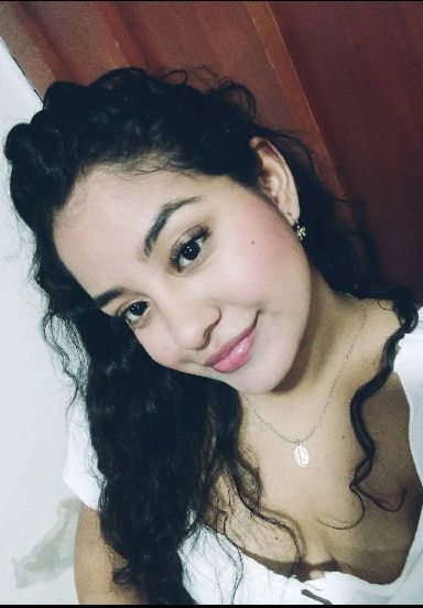 Alina from Venezuela, live on Camrivo random video chat